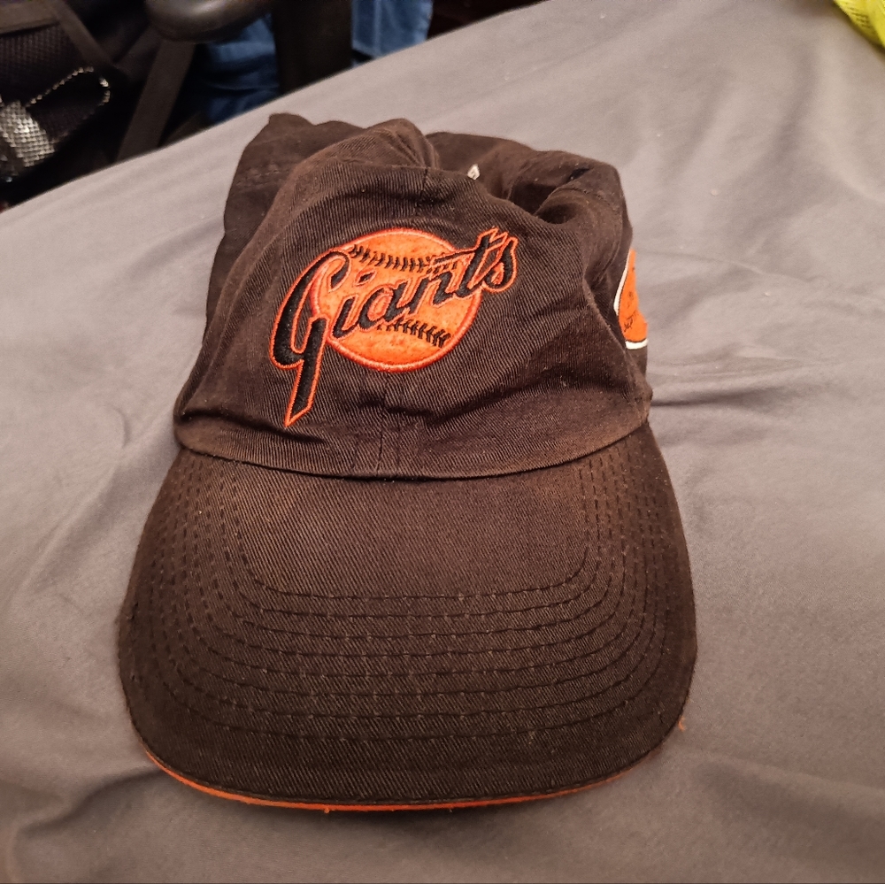 Rivalry series giants hat